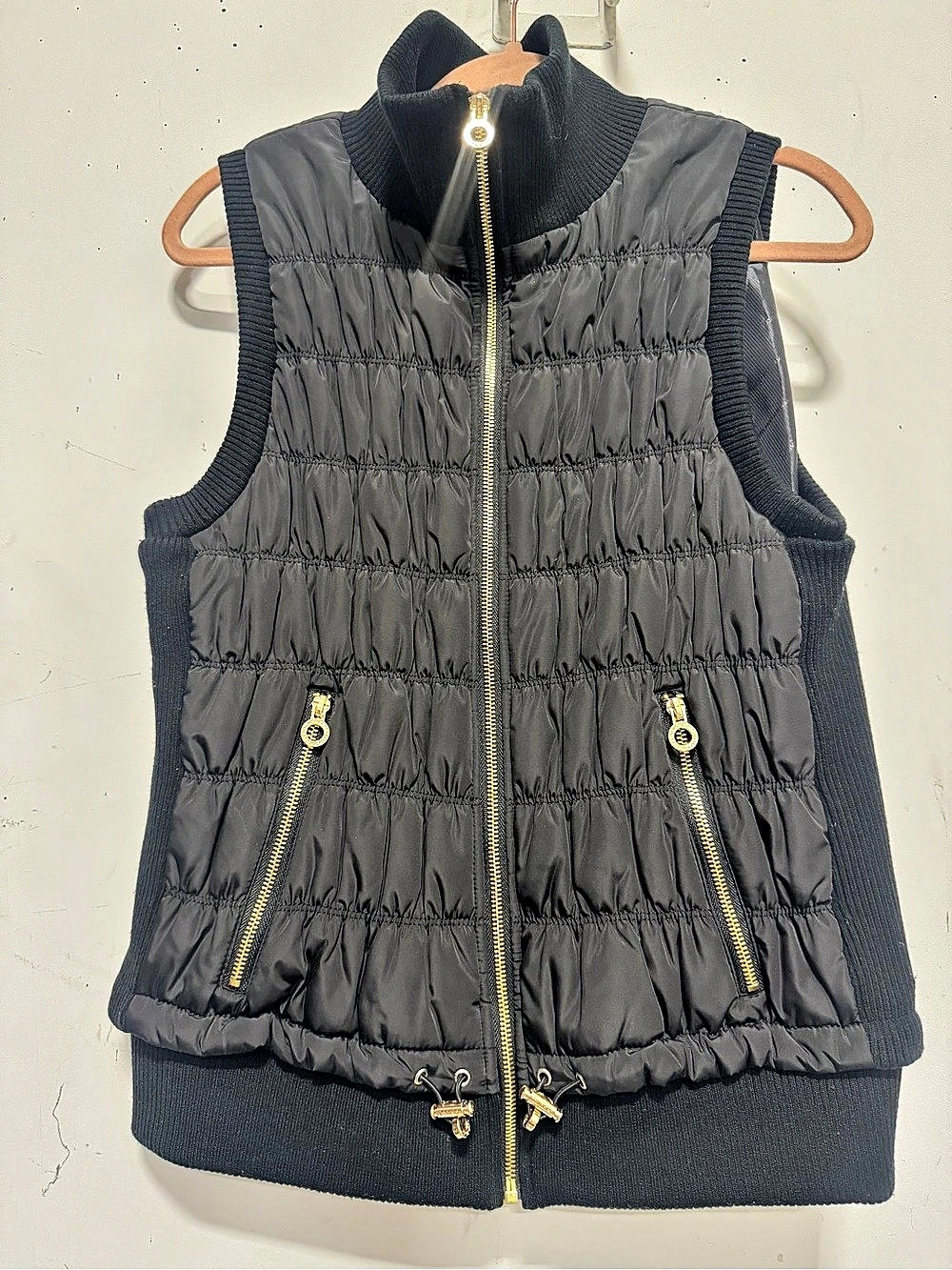 Calvin Klein Performance Black Quilted Knit Vest Gold Hardware L